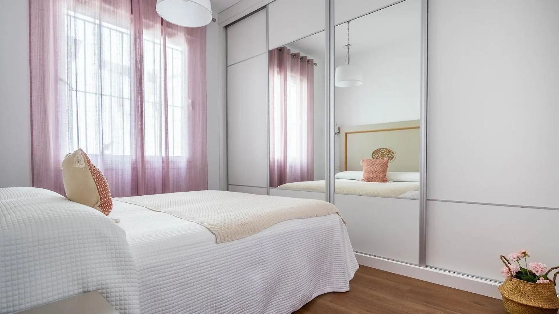 Apartamento Leyendas De Becquer A4 Seville Apartment